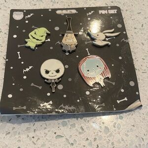 Used Disney pins